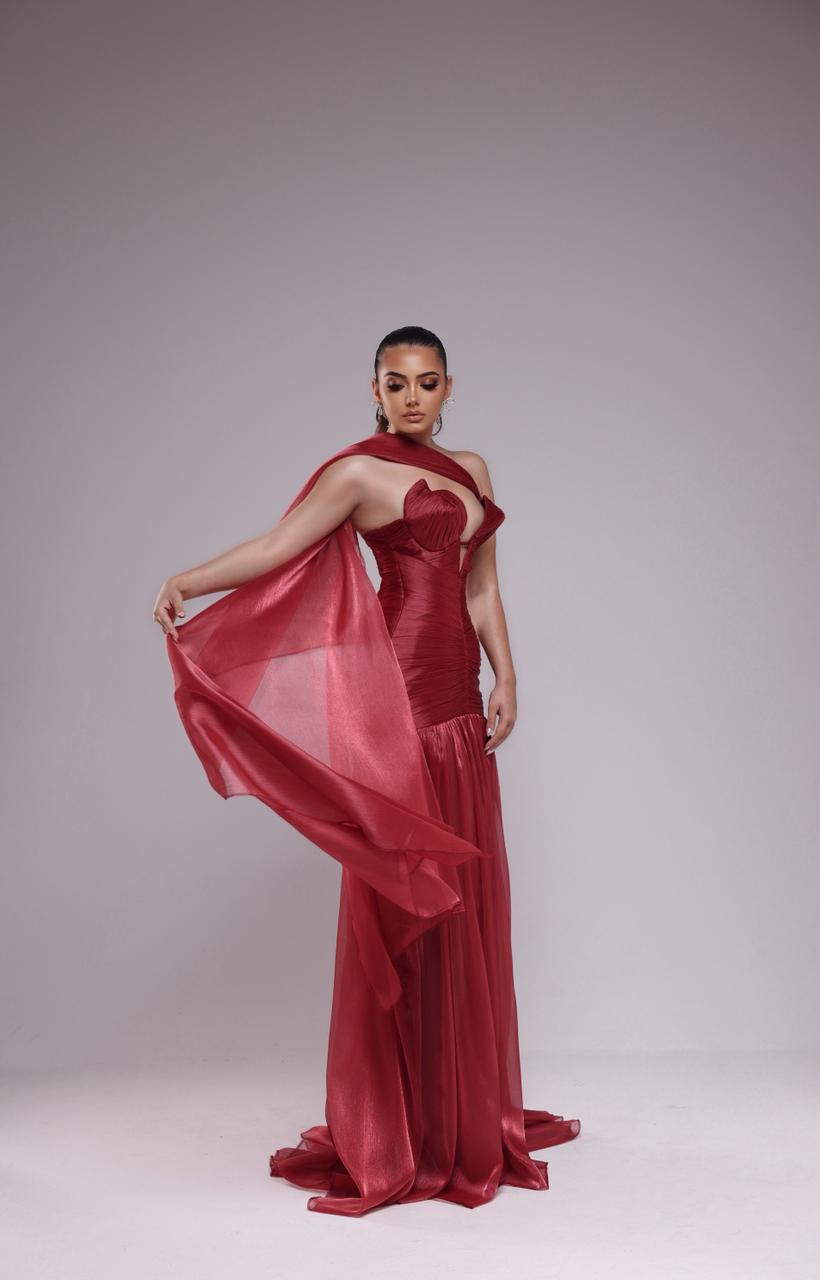 She's Trouble - Long Dress - Image 4