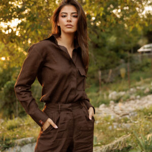 100% premium linen set featuring a relaxed-fit shirt and high-waisted trousers